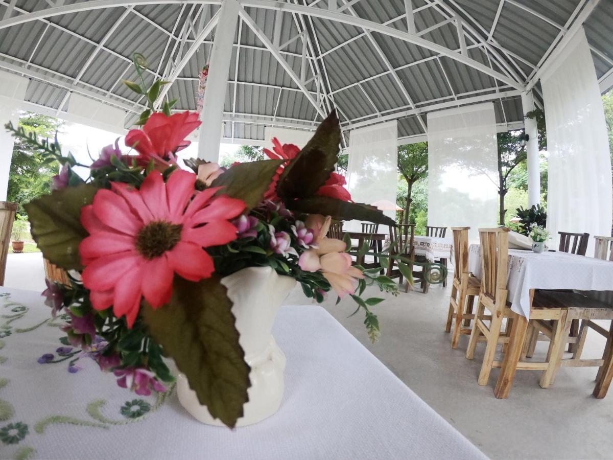 Naracha Resort Mueang Kao 외부 사진